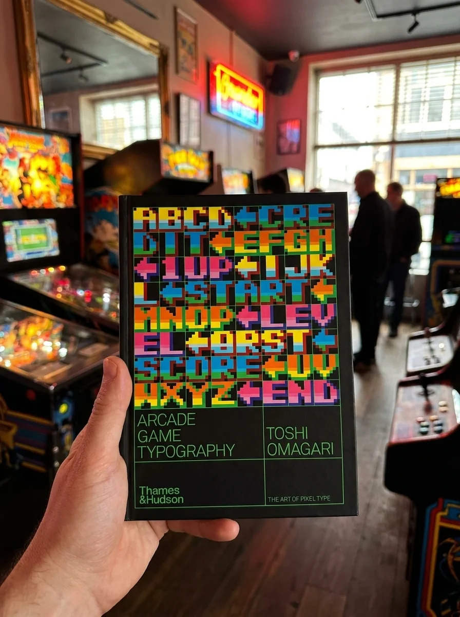 Arcade Game Typography. The Art of Pixel Type — Тоші Омігарі, обкладинка