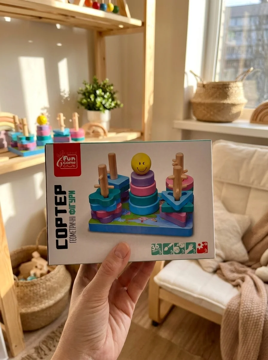 Дерев'яна гра-сортер Fun Game пірамідка (73413)