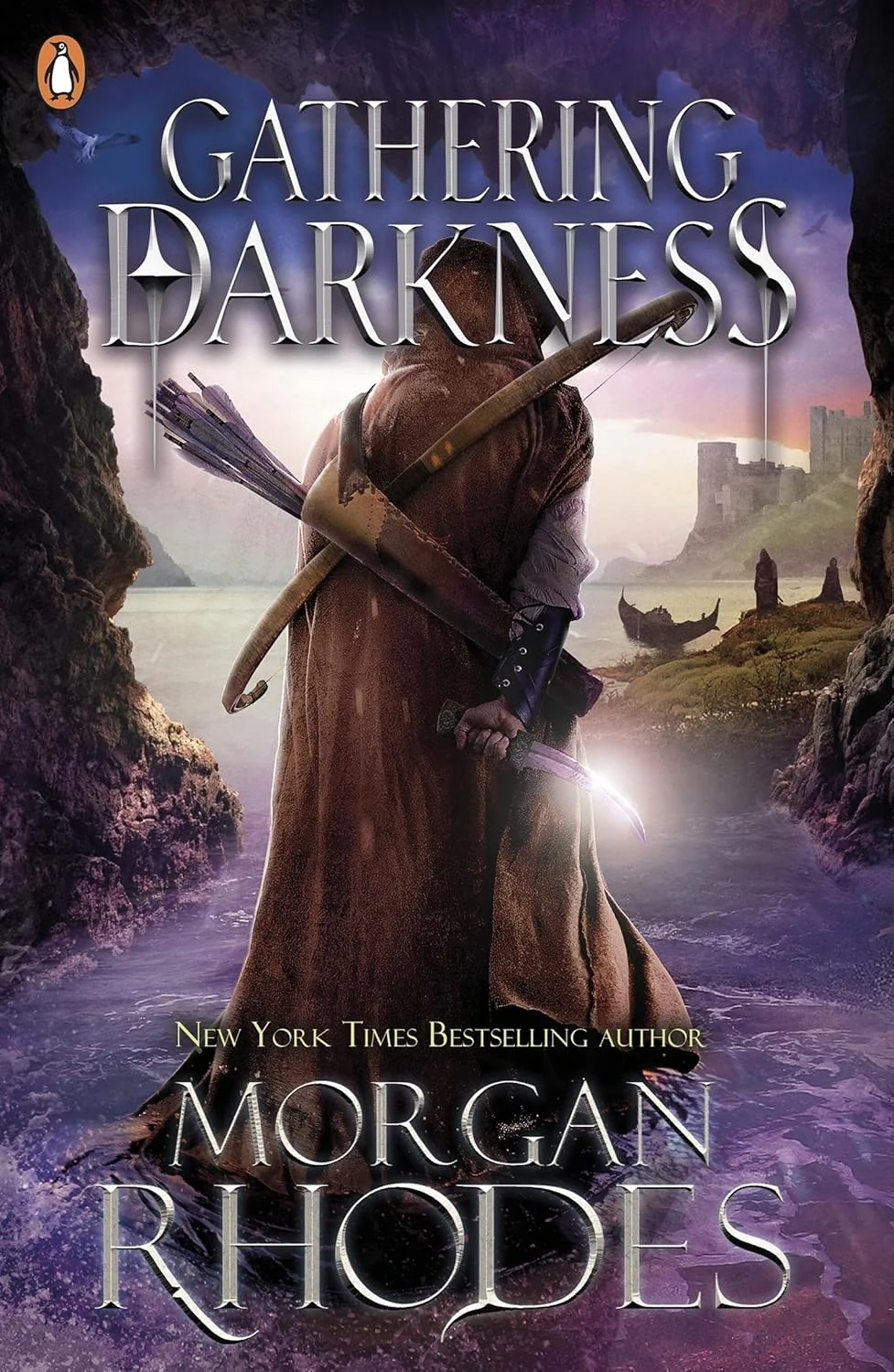 Falling Kingdoms. Gathering Darkness. Book 3