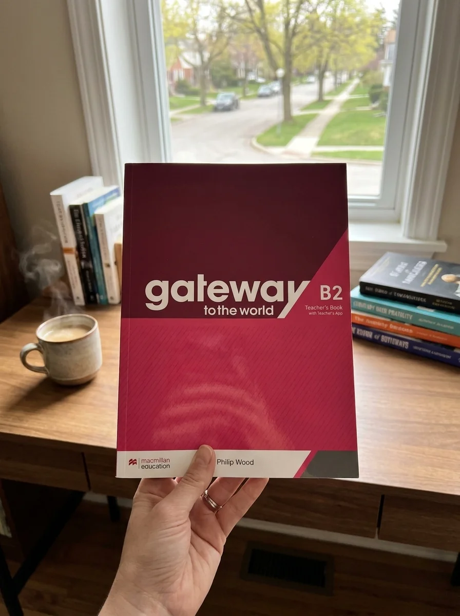 Gateway to the World for Ukraine 5/B2 Teacher's Book with Teacher's App — Вивчення мов