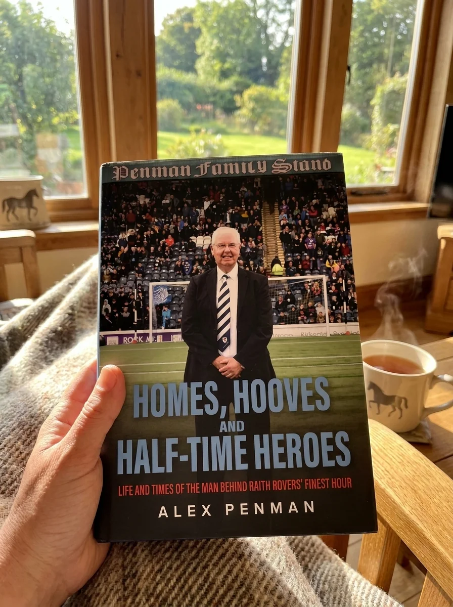 Homes, Hooves and Half-time Heroes — Alex Penman, обкладинка