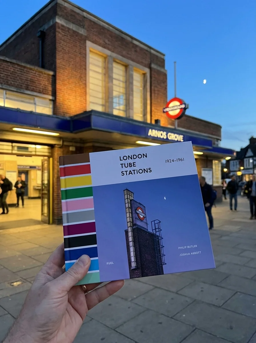 London Tube Stations, 1924-1961 — Damon Murray, обкладинка
