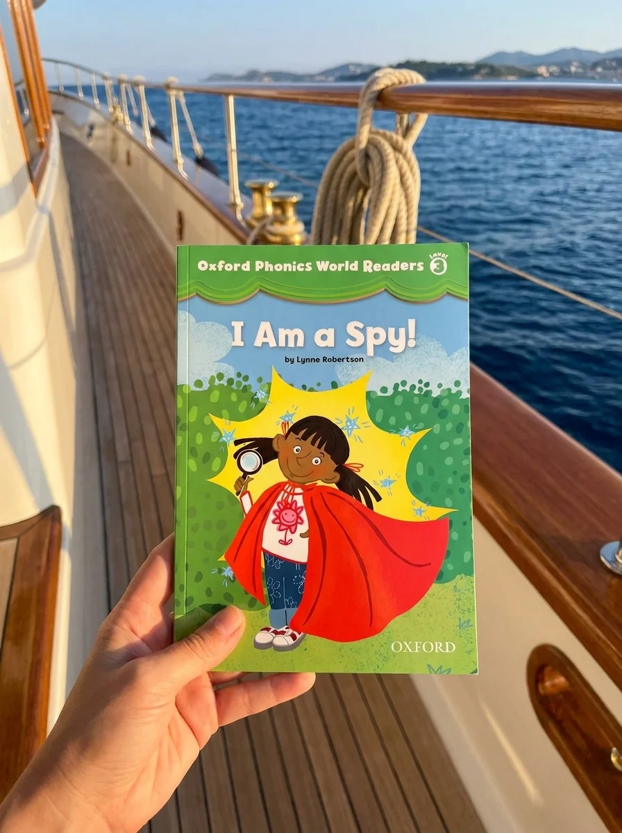 Oxford Phonics World. Level 3. Reader: I am a Spy! — Лінн Робертсон, обкладинка