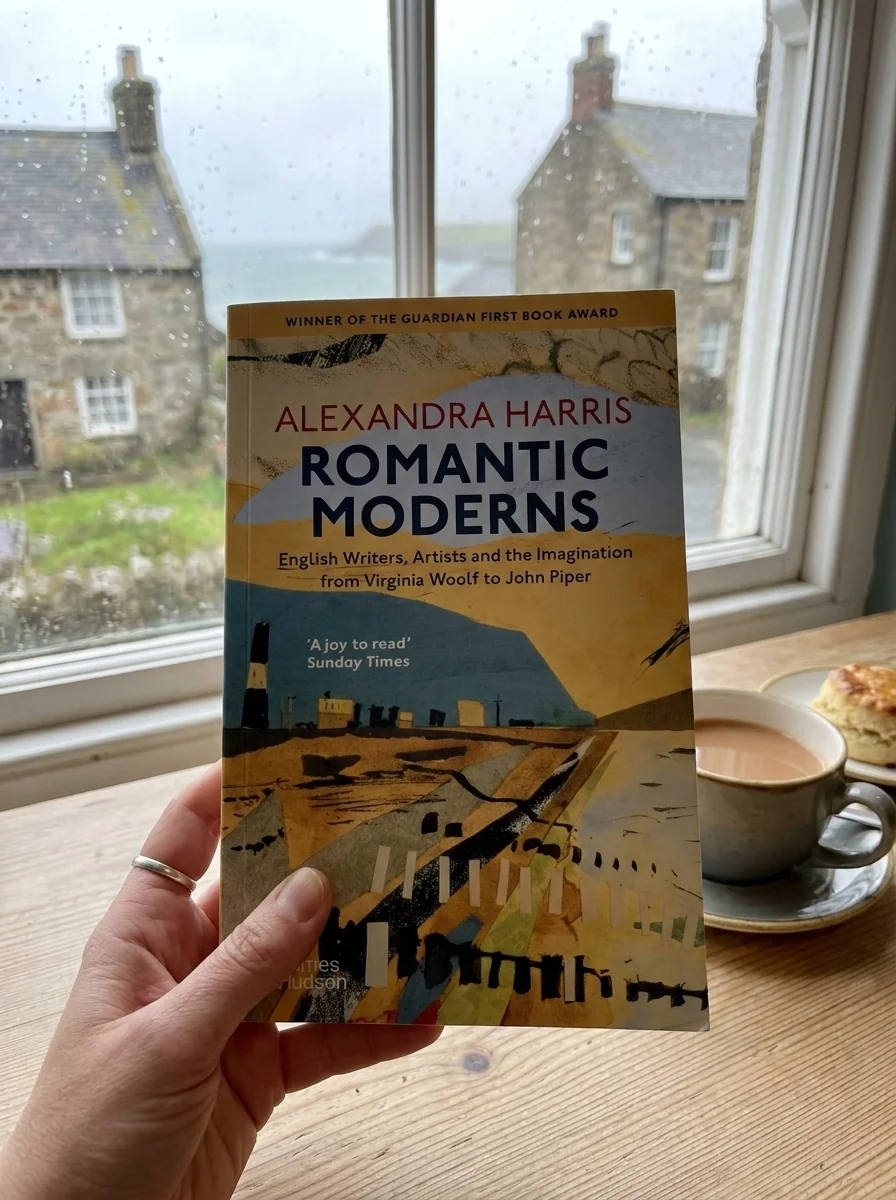 Romantic Moderns — Александра Гарріс, обкладинка