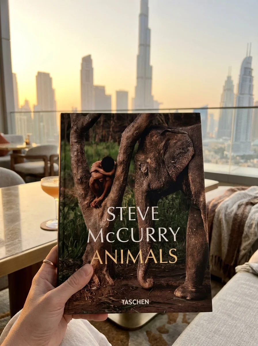 Steve McCurry. Animals — Стів Маккаррі, обкладинка