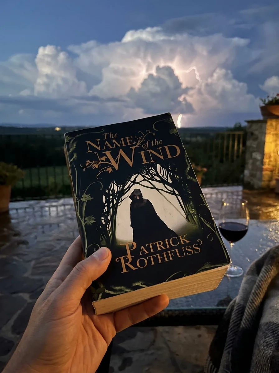 The Kingkiller Chronicle. The Name of the Wind. Book 1 — Книги