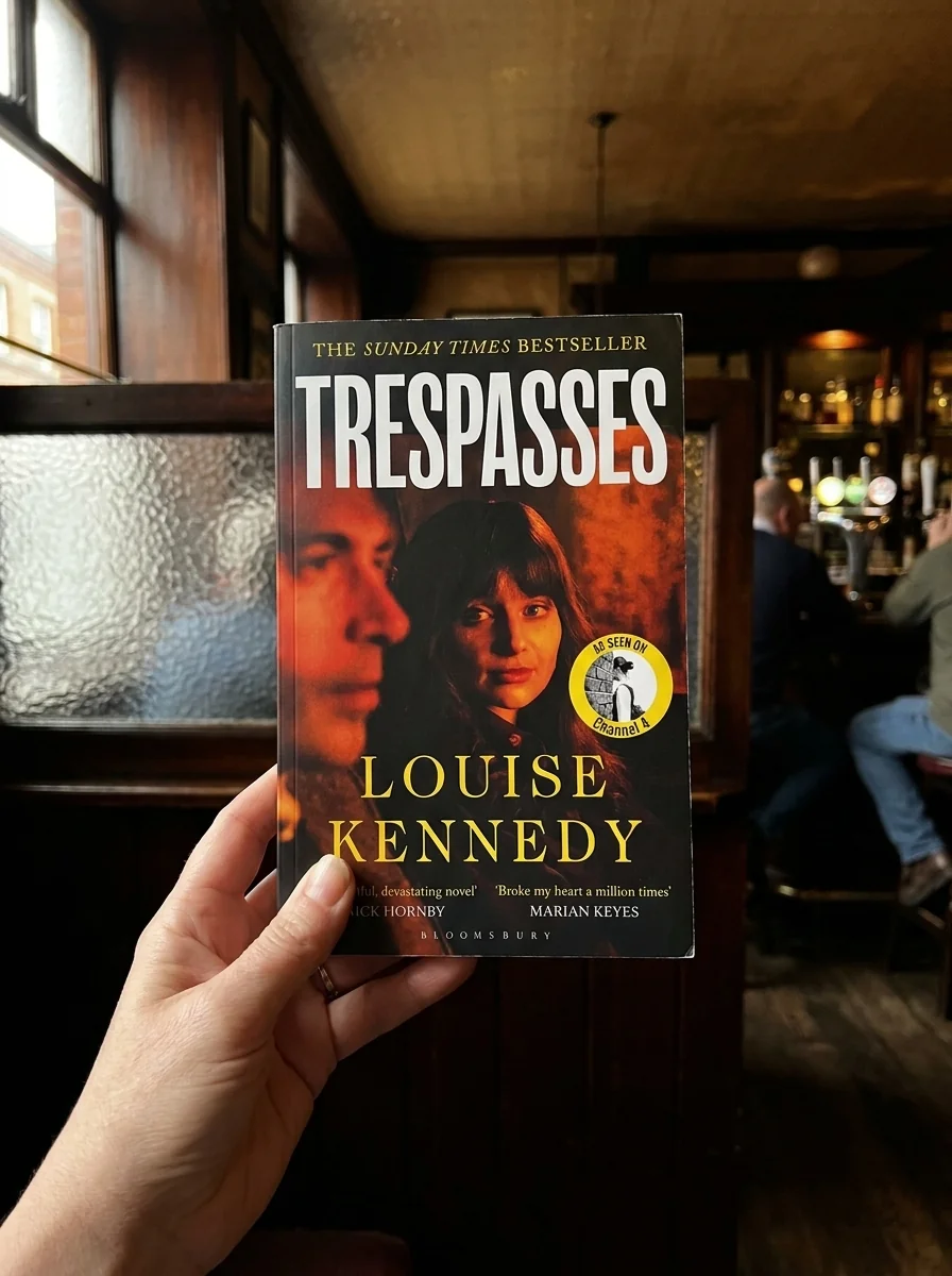 Trespasses — Louise Kennedy, обкладинка