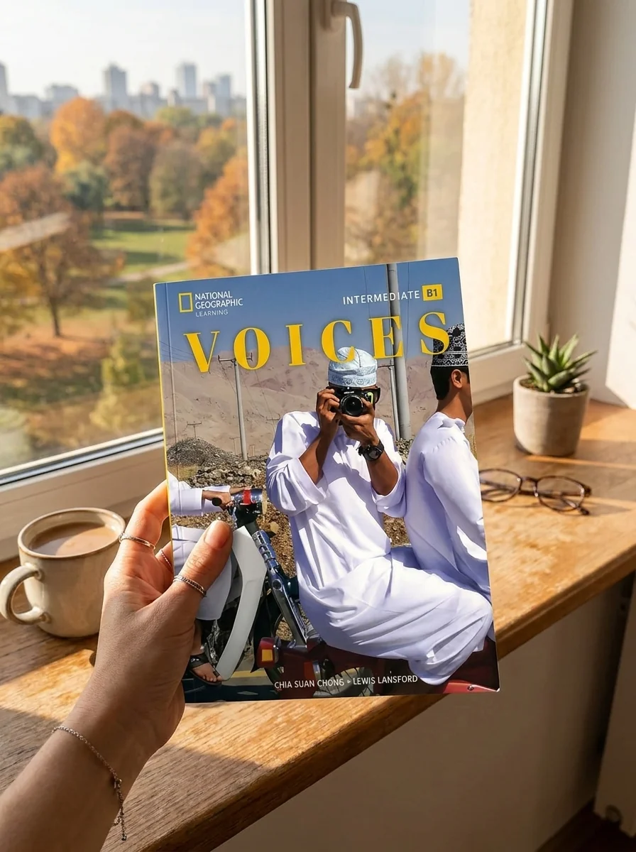 Voices Intermediate SB with Online Practice and Student's eBook — Вивчення мов
