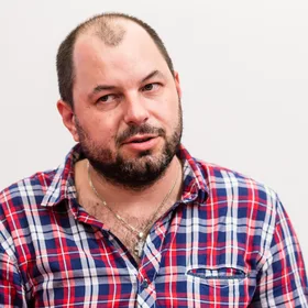 Дмитро Лазуткін